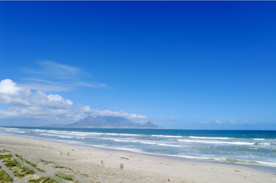 1 Bedroom Property for Sale in Beachfront Western Cape